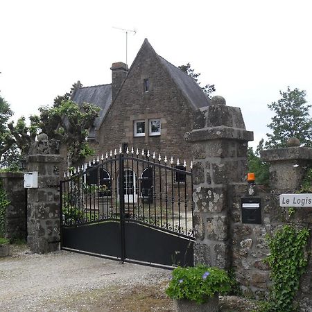 Gite De Peche Saint-Ellier-du-Maine Oda fotoğraf